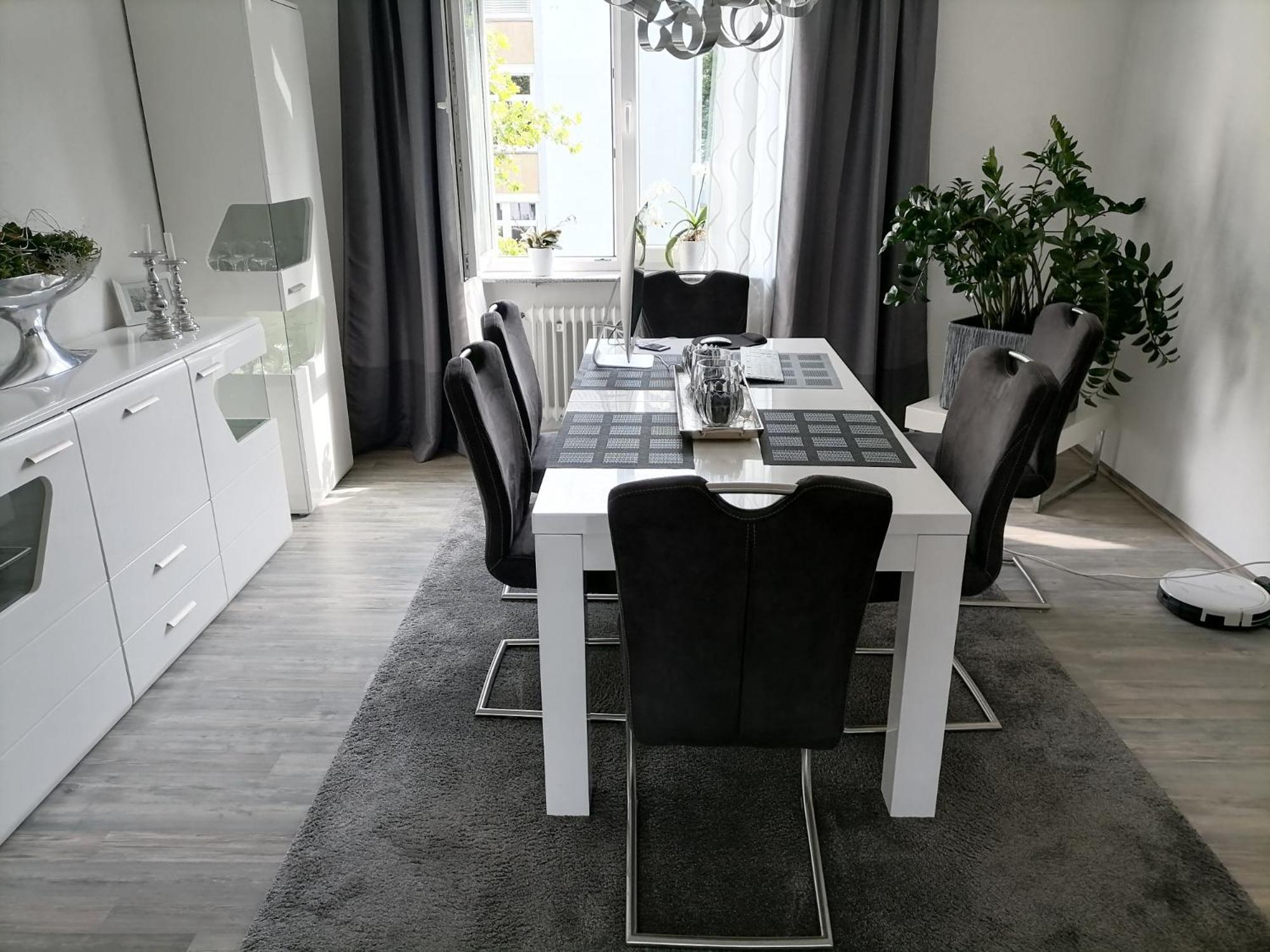 Premium Ferienwohnung "Christine ", Zentrale Ruhige Stadtlage 100 Qm Ebenerdige Dusche Terasse Kaminofen Zweibruecken Luaran gambar